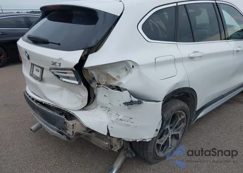 2017 BMW X1 xDrive28I из США, поврежденный, VIN WBXHT3C32H5F83337